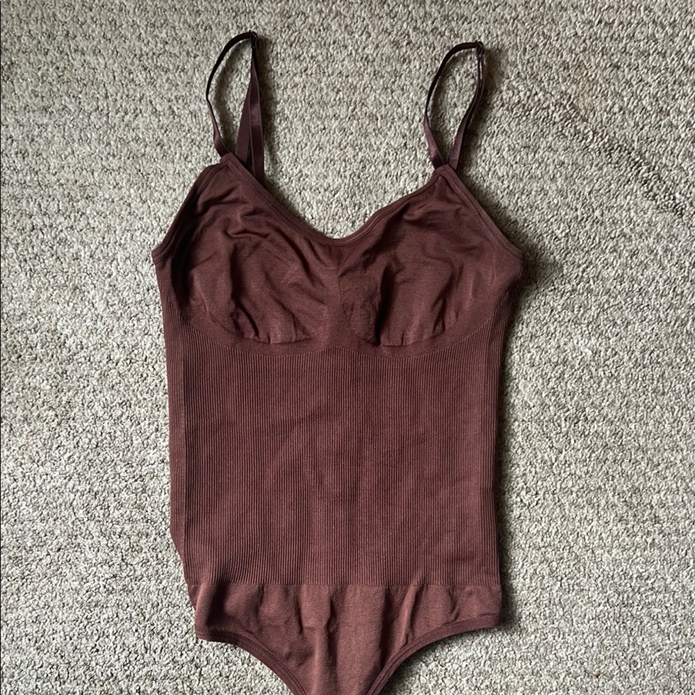 Brown Ribbed Bodysuit - Picture 8 of 8